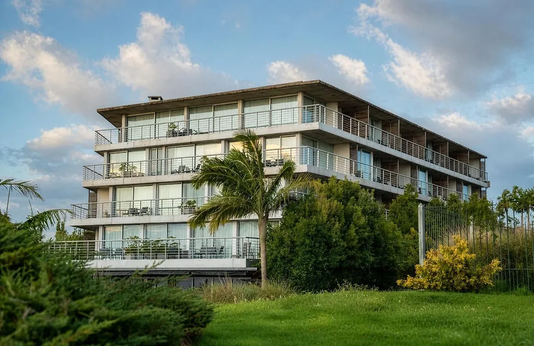 Costa Colonia - Riverside Boutique Hotel-1